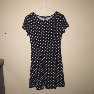 Como Black polka dot dress